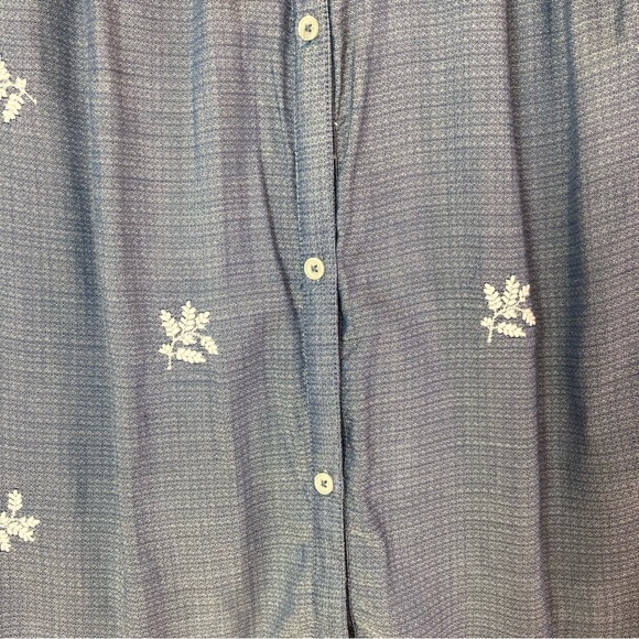 Lucky Brand S Small Blue Embroidered Button Blouse Short Sleeve Collared Viscose - Picture 2 of 9